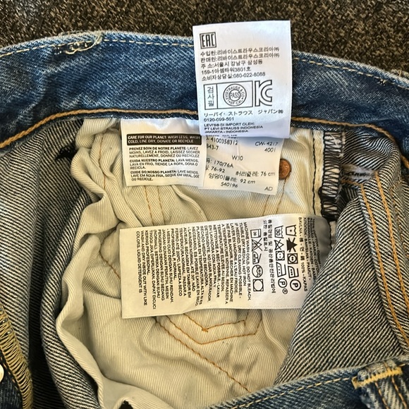Levi’s 501 - Picture 3 of 6